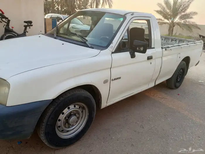 متسوبيشي صندوق l200 1