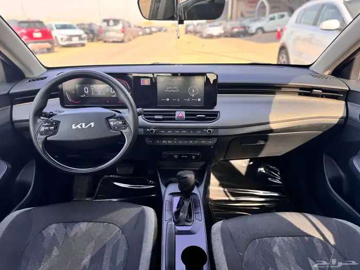 كيا K3 موديل2024- ستاندر مطور 13