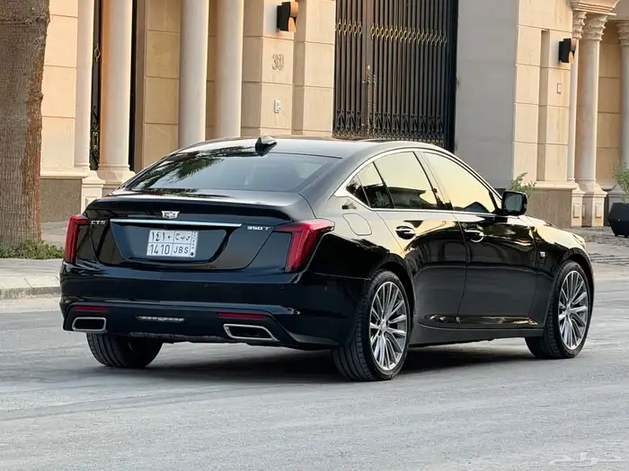 كاديلاك CT5 موديل 2023 اعلى فئة مخزن ممشى 6 الف تحت الضمان 17