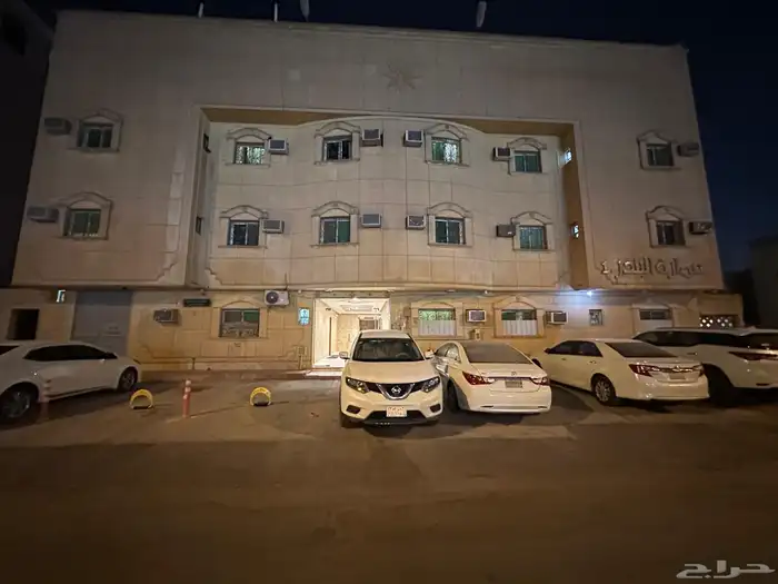 للايجار شقة بحي لبن 4غرف ب3500شهري 1