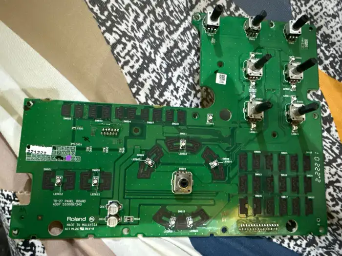 وحدة تحكم درامز Roland TD-27 أصلية - للاستخدام كقطع غيار 8