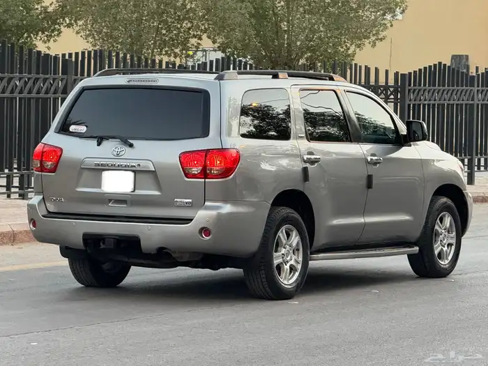 تويوتا سكويا 2009 نص فل سعودي 2