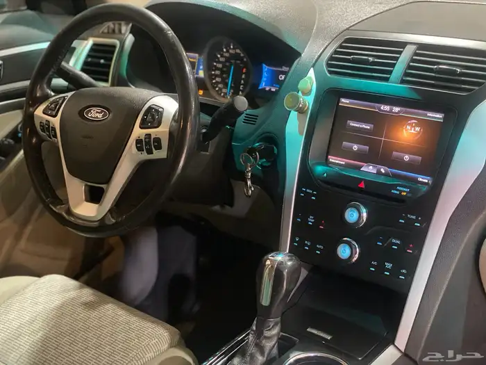 فورد اكسبلور 2013 XLT بحاله ممتازه جدا جدا 9