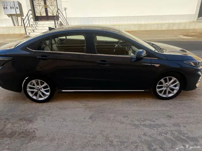 شيري اريزوا 6 2023 3