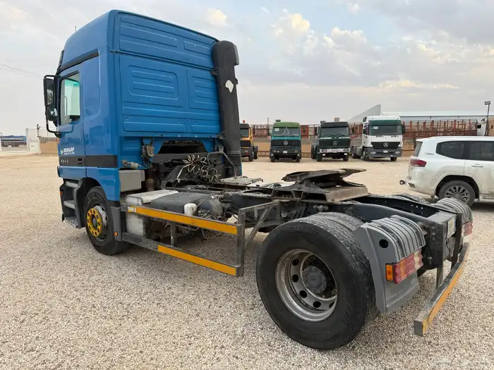 للبيع راس أكتروس 2001نقل خاص 5