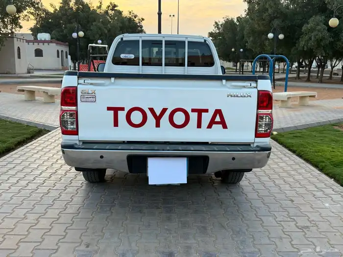 تويوتا هايلوكس غماره 2014 GLX سعودي نظيف جدا 7