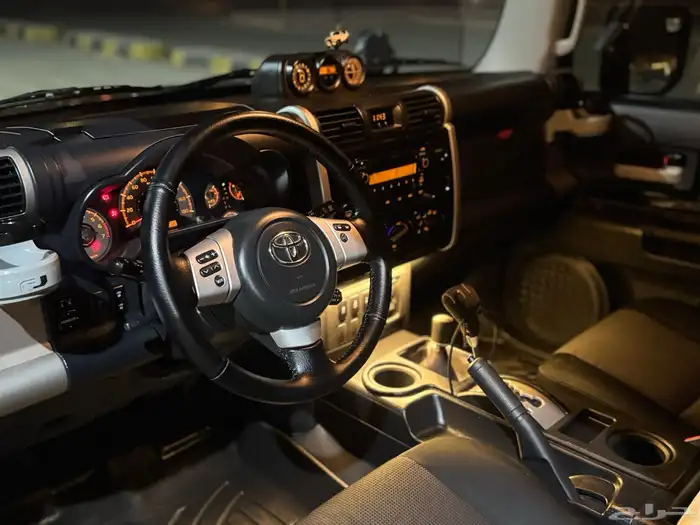 للبيع اف جي 2015 نظيف نسخه خاصه TRD ممشا 196 5