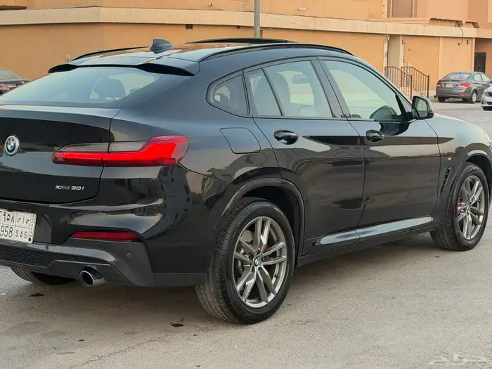 بي ام دبليو X4  XDrive 30i 2021 تشييكات وكالة الفردان 6