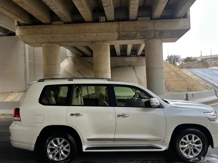 جي اكي ار فل للبيع 2017 سعودي 9