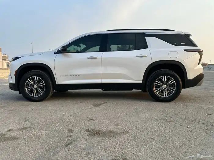 ترافرس LT نظيف جدا وكالة ماشي 2000 كم 3