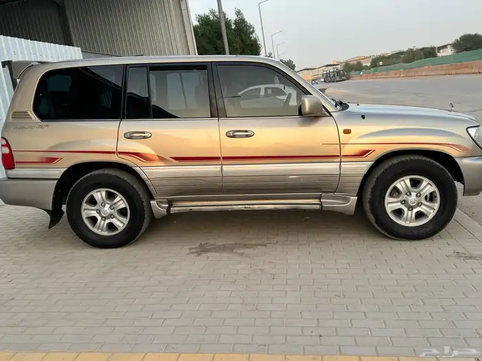 تايوتا لاند كروزر 2004 فل كامل 6