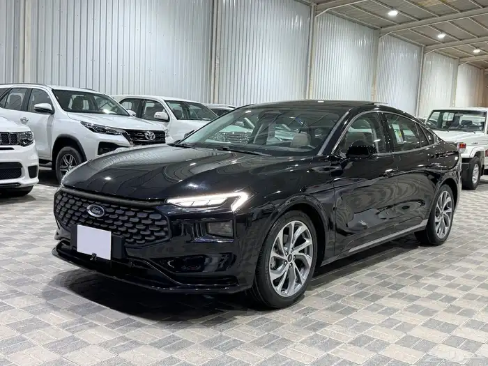 تورس 2023 فل كامل اسود 2