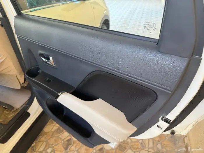 تيوتا راش المديل 2023 ( G ) سعودية عبداللطيف جميل وكالة 66