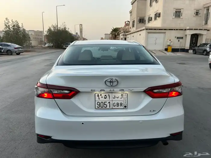 كامري LE 2022 ستاندر 3