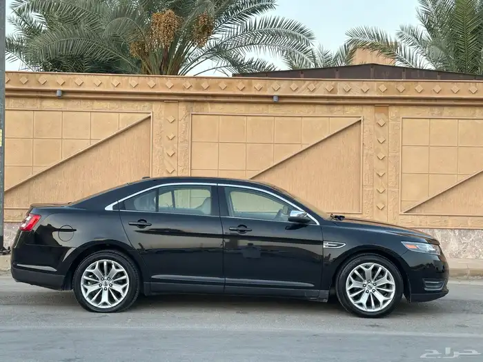 فورد تورس 2019 فل كامل ليمتد نظيف للبيع بطاقة جمركية 5