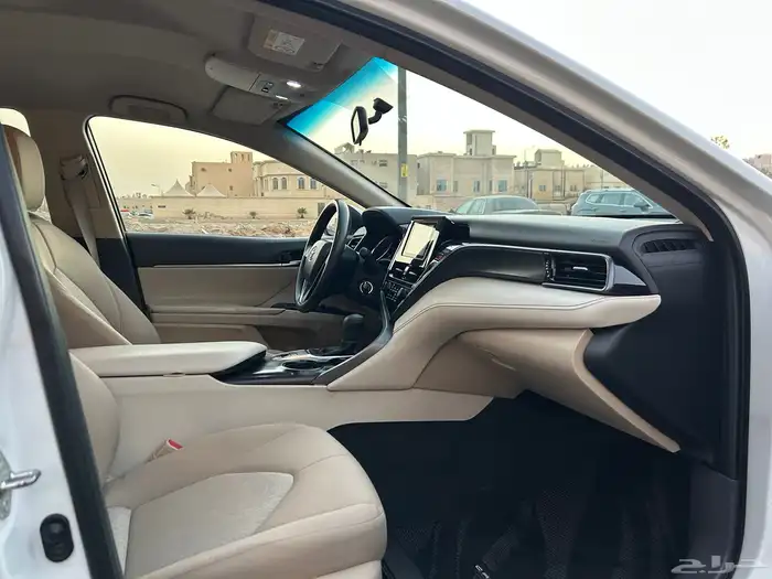 كامري LE 2022 ستاندر 14