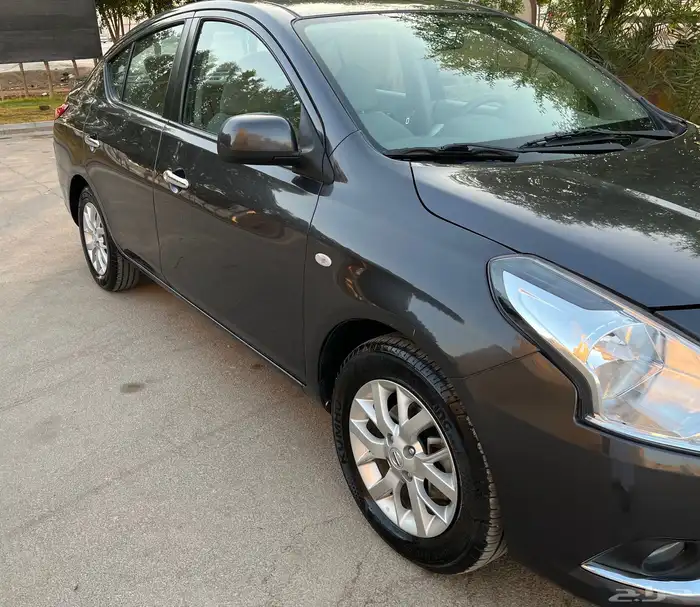 للبيع نيسان صني 2023فل كامل 8