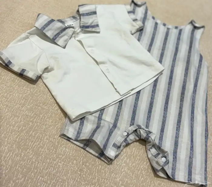 ملابس أطفال أولاد 0-6 شهور بعضها جديد وبعضها مستعمل نظيف. 26