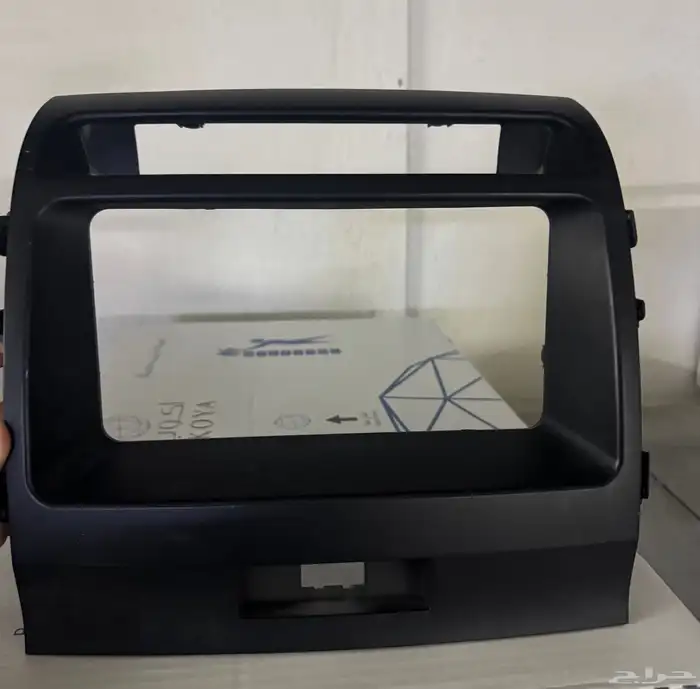 شاشه جيب لاندكروزر وقطع متنوعه 6