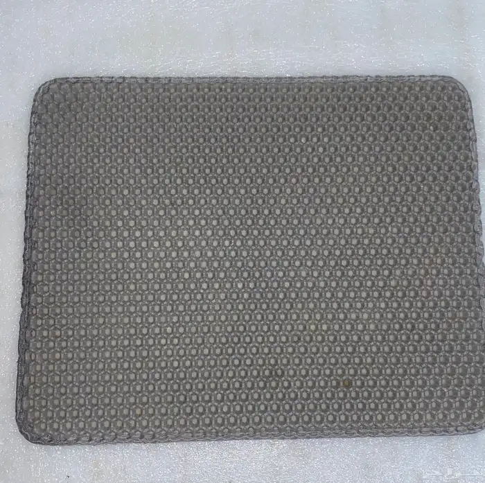 مستلزمات قطط و سمك 1