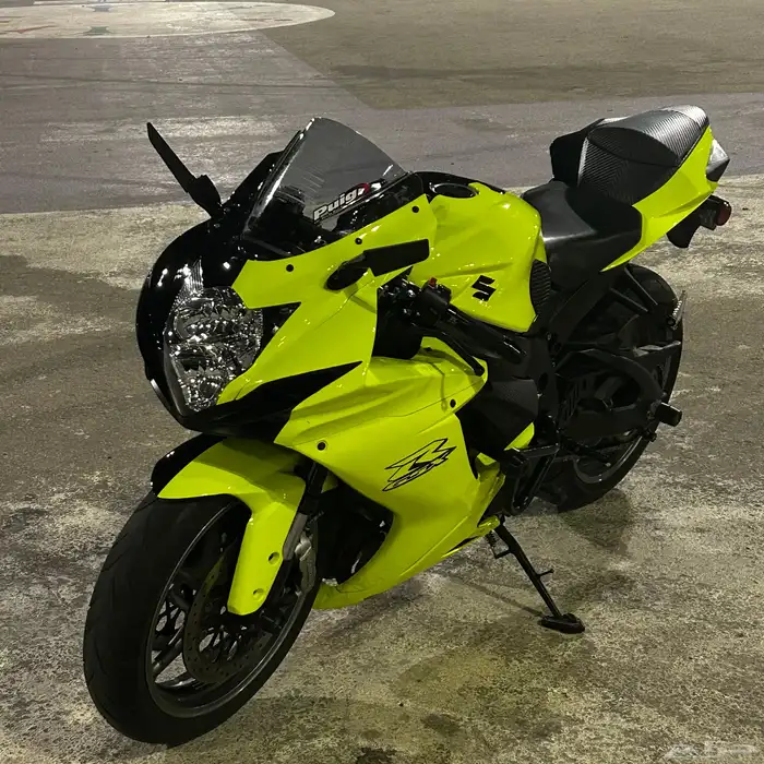 سوزوكي جكسر 600 1