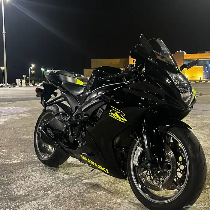 سوزوكي جكسر 600 5