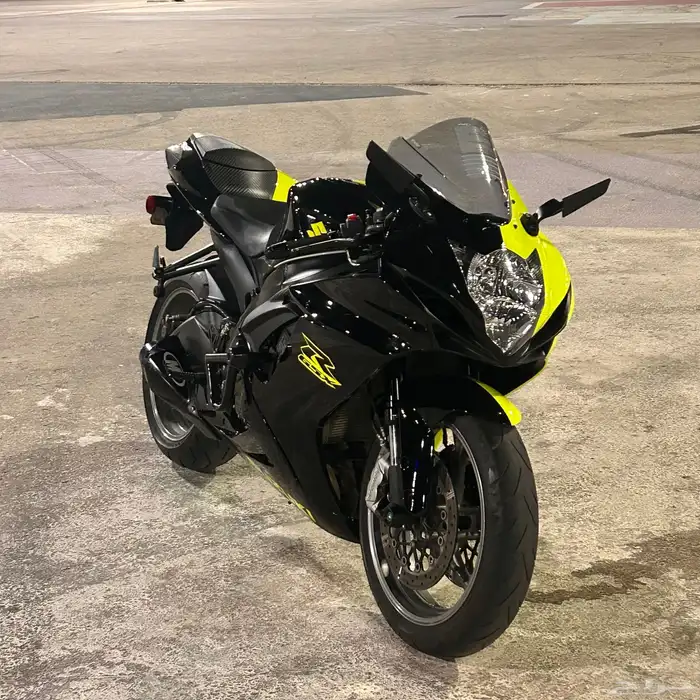 سوزوكي جكسر 600 8