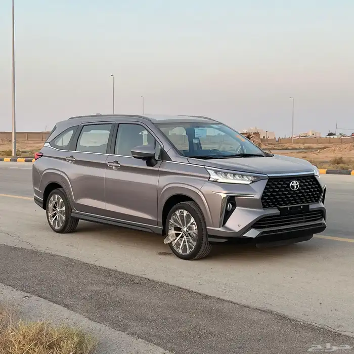 تويوتا فيلوز GLX 2025 كاش واقساط 1