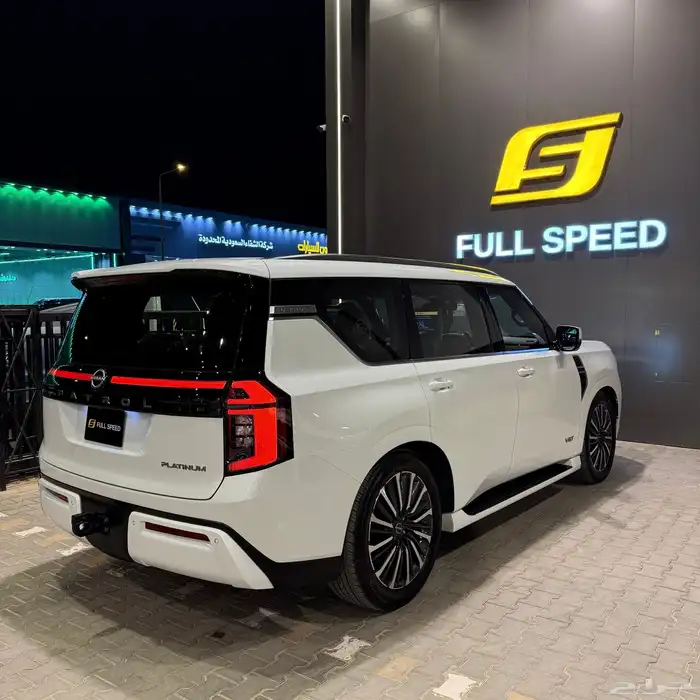 نيسان باترول بلاتينيوم موديل 2025 3