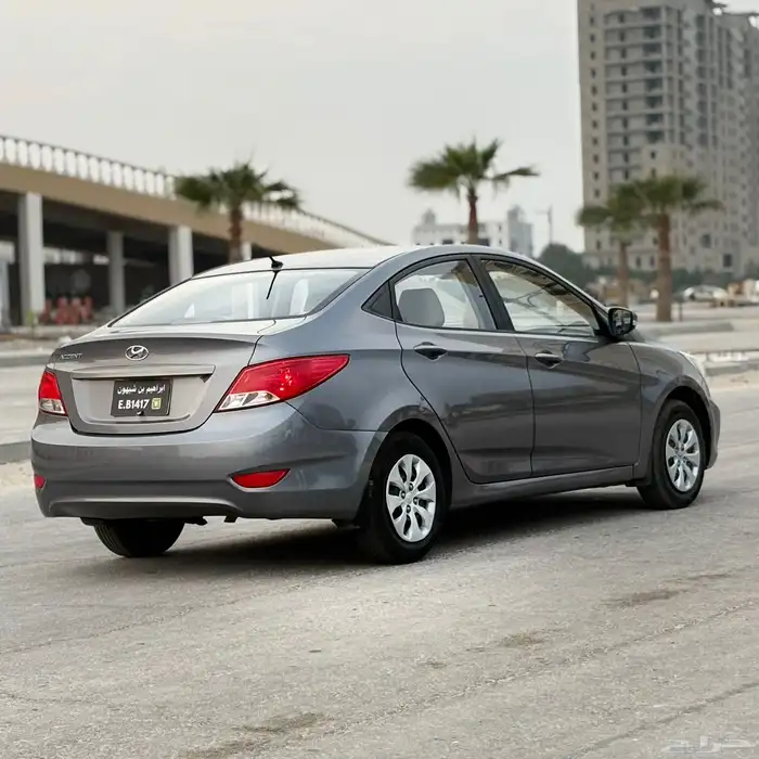 هونداي اكسنت مخزنه 2015 قير اوتوماتيك 10