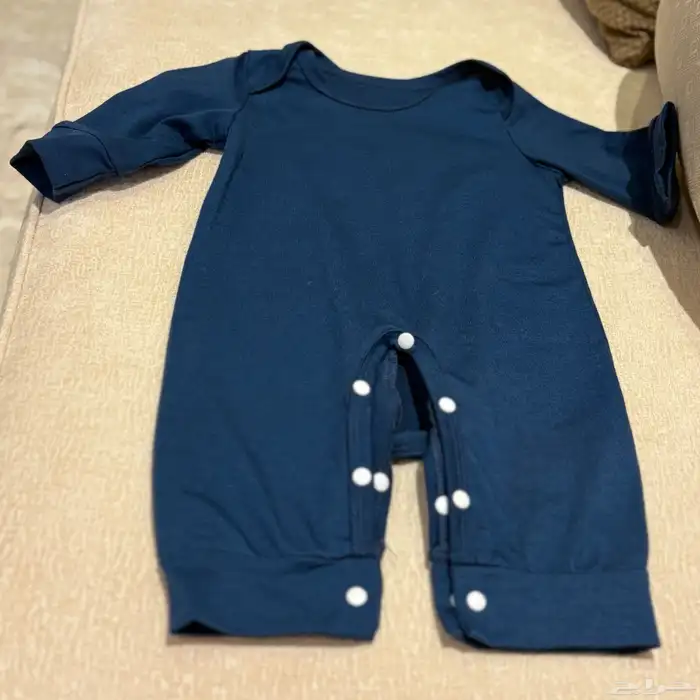 ملابس أطفال أولاد 0-6 شهور بعضها جديد وبعضها مستعمل نظيف. 13