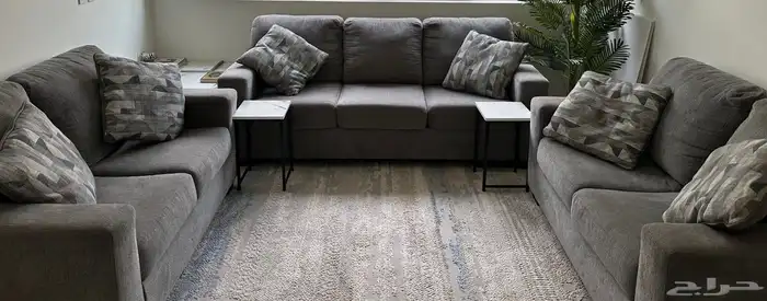 طقم كنب مستخدم للبيع 1