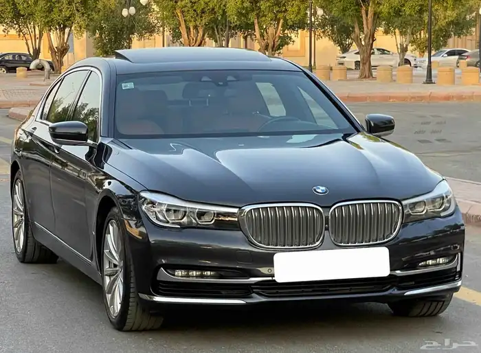 بي ام دبليو Li730 2018 فل سعودي 5