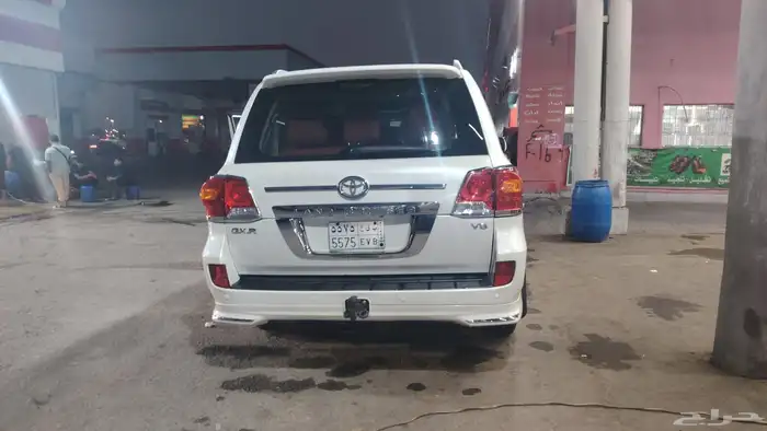 جيب لاند كراوزر نظيف 6