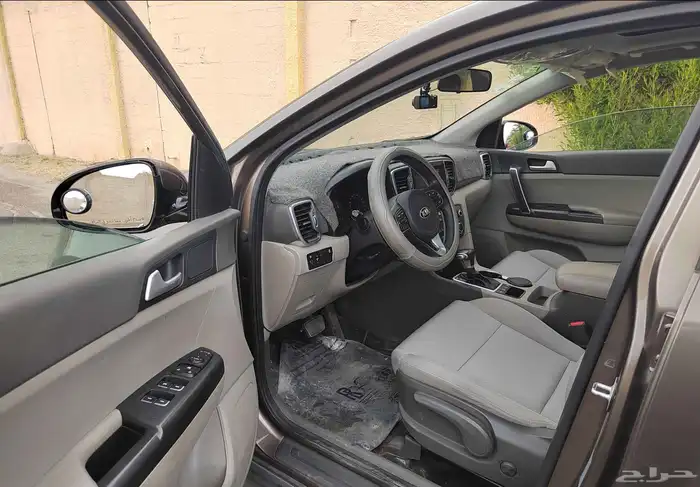 كيا سبورتاج 2017 نص فل 2400CC 12