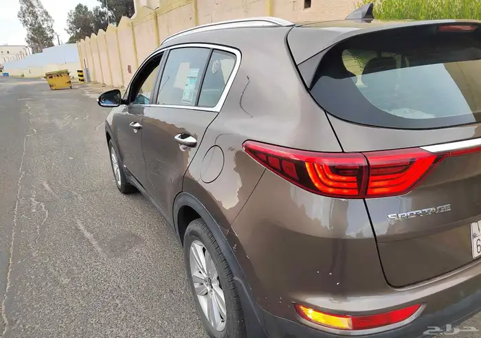 كيا سبورتاج 2017 نص فل 2400CC 9