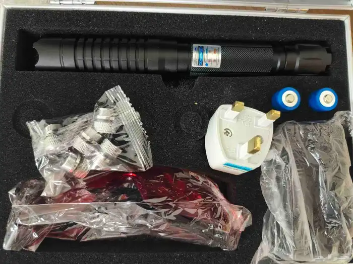 ليزر ازرق جديد 1