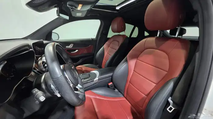 مرسيدس GLC 300 فل 2020 11