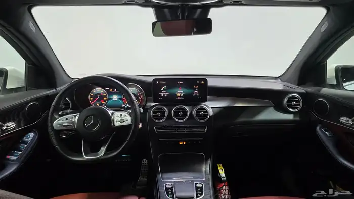 مرسيدس GLC 300 فل 2020 9