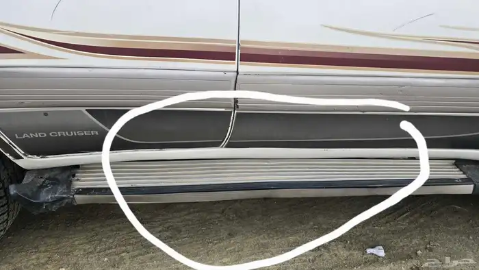 صالون تيوتا جي اكس ار 9