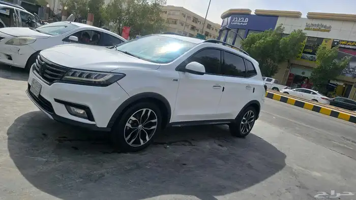 سياره ام جي نضيفه جدا خاليه من اي حوادث او رشوش 2019 18