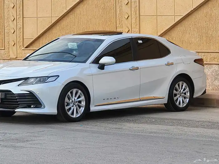 تويوتا كامري 2024 ممشي 71 الف  فل كامل 1