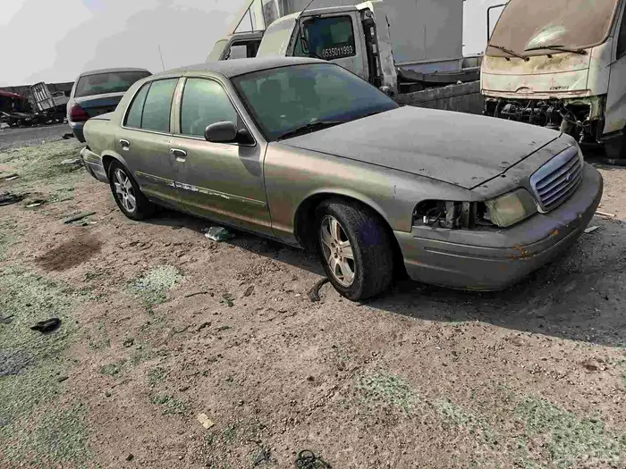 فورد فكتوريا 2006 2