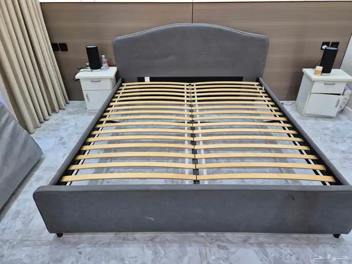 للبيع سرير من IKEA - موديل HAUG 1