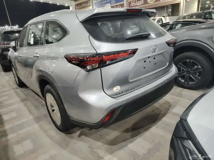 تويوتا - هايلاندر 2025 GLE 4