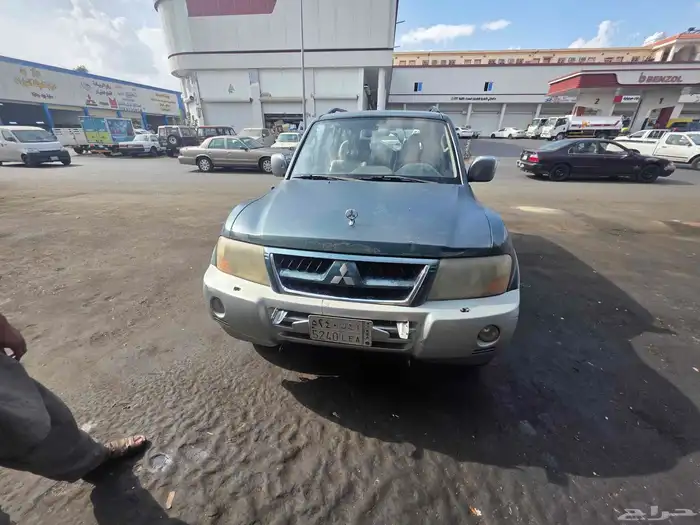 Mitsubishi Pajero Exceed 2003 1