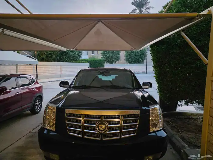 كاديلاك اسكاليد 2011 Cadillac Escalade 0