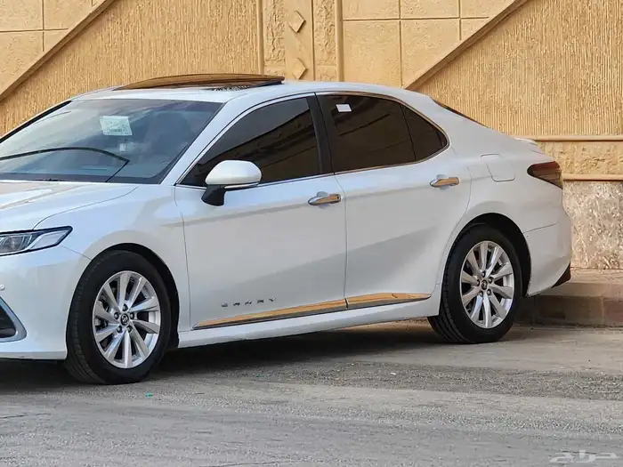 تويوتا كامري 2024 ممشي 71 الف  فل كامل 2