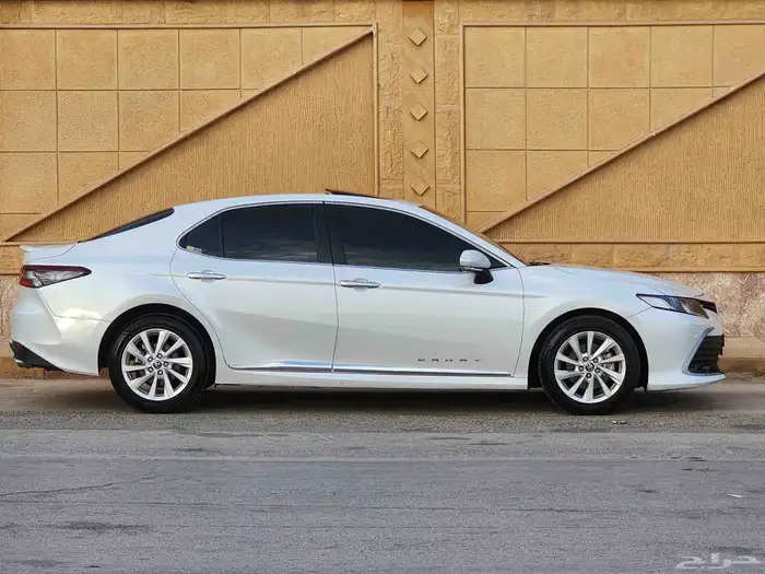 تويوتا كامري 2024 ممشي 71 الف  فل كامل 6