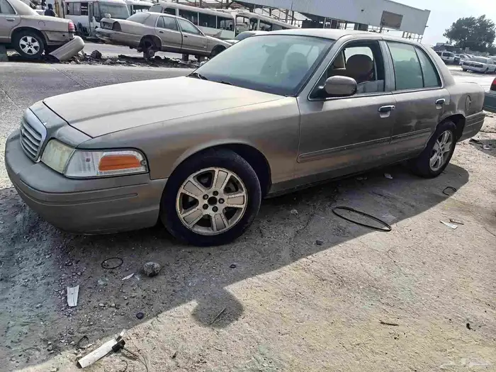 فورد فكتوريا 2006 0